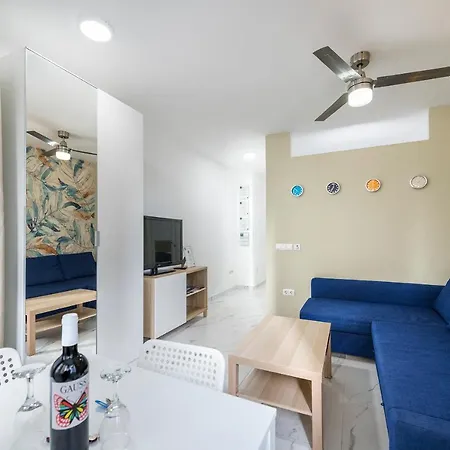 El Oasis De Steram Flats Apartment